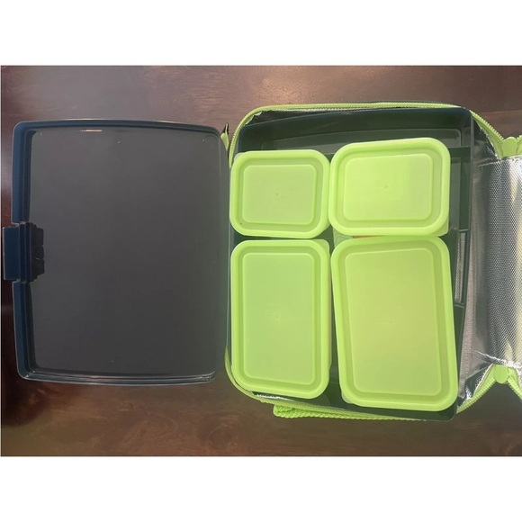 Blue and Green Bentology Lunch Box - Picture 4 of 4